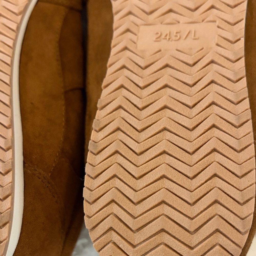 GU Brown Double Shoe Lace Flat Sneakers/NWT/7.5 - Picture 12 of 13